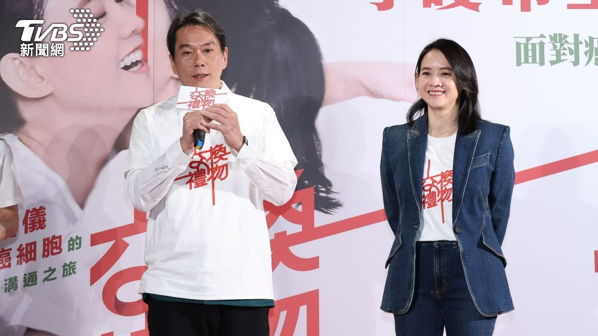 曾寶儀首度公開同框導演男友 新片首映賈永婕驚喜現身!真相曝