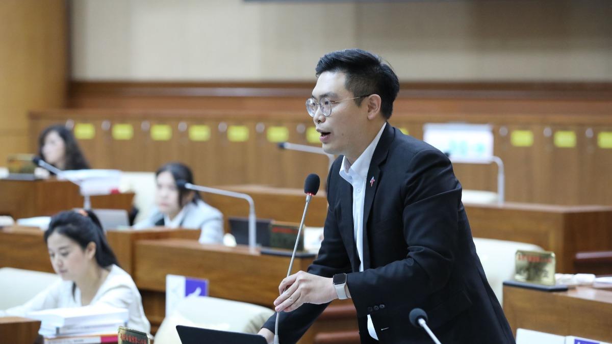 民進黨戰將涉詐領助理費78萬起訴!法院裁定羈押3個月