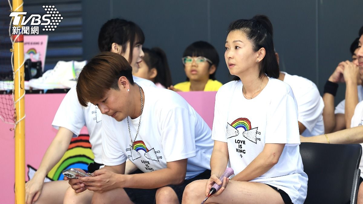 李易(左)、六月曾經合體破解婚變謠言。(圖/黃城碩攝)