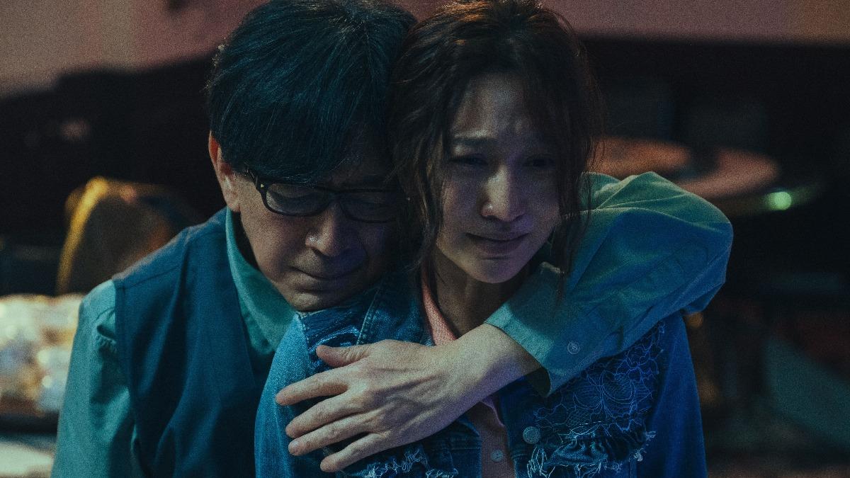 「超正海產店老闆娘」遭前夫虐待！真實身分曝光　讓愛慕者頂罪入獄