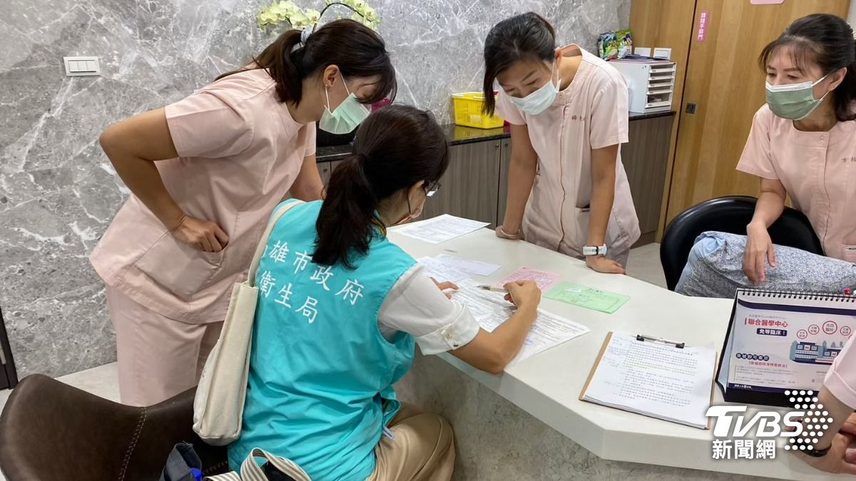寶寶被別的媽媽「親餵」　高雄老牌月中出包產婦氣炸