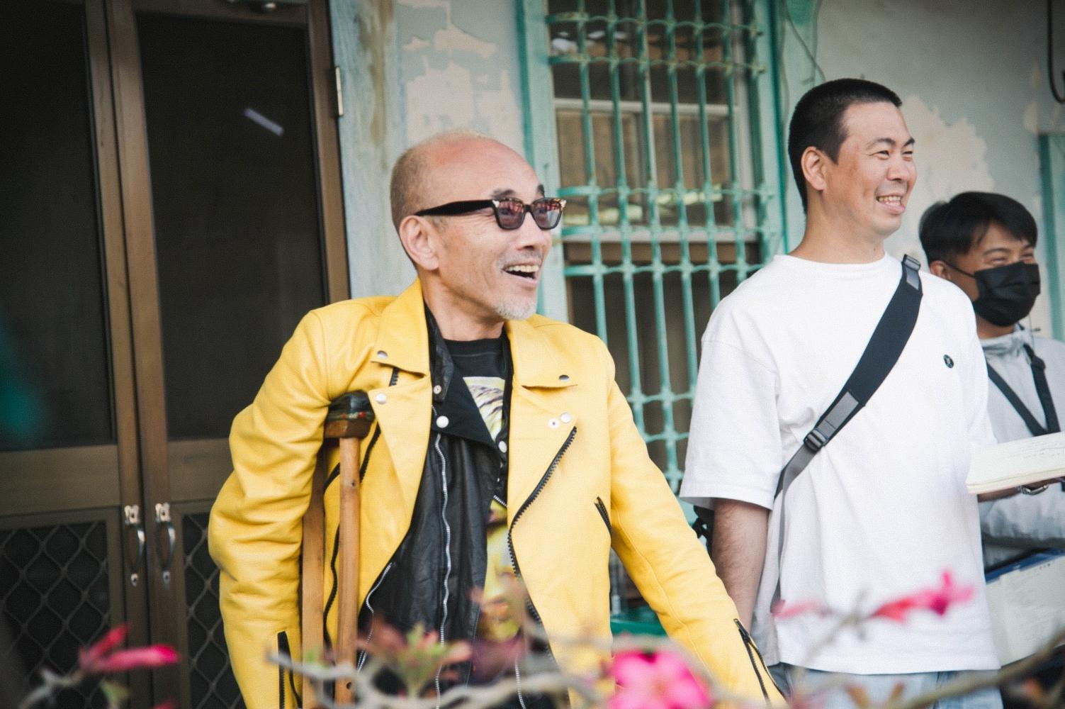 竹中直人與導演片山慎三(右)。(圖/光年映畫提供)
