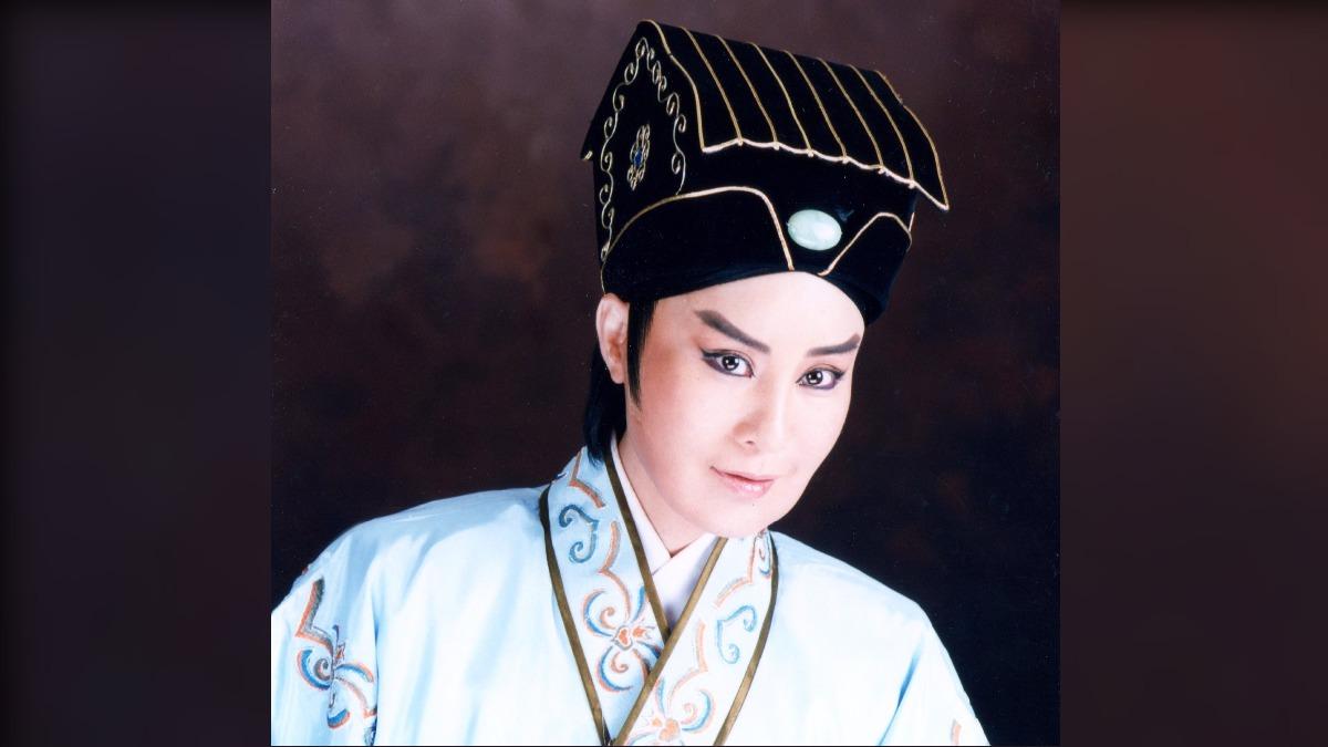 76歲「歌仔戲天王」坐輪椅現身!攙扶畫面曝光 一票粉絲揪心