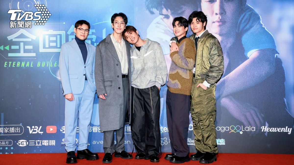 張哲偉、陳峻廷、洪言翔、羅章恩及王盈堯出席《全面管控》首映會。(圖/趙世平攝)