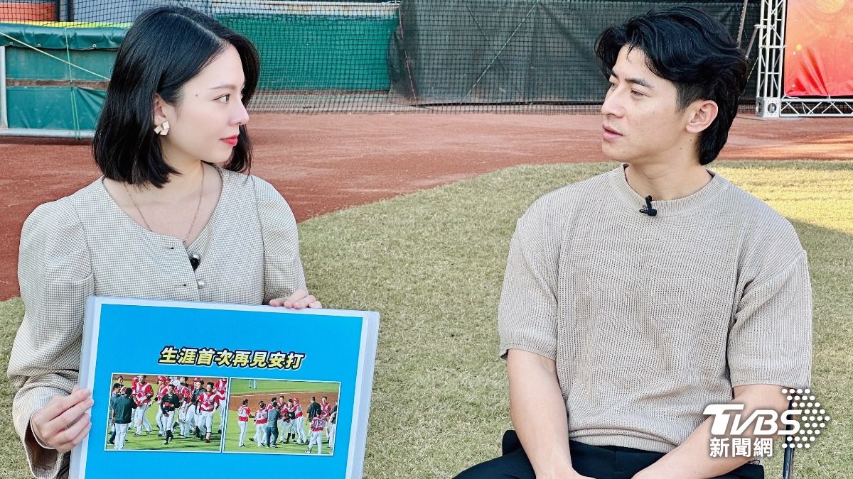 陳傑憲接受TVBS新聞網專訪,分享統一獅歷程。(圖/區國強攝)