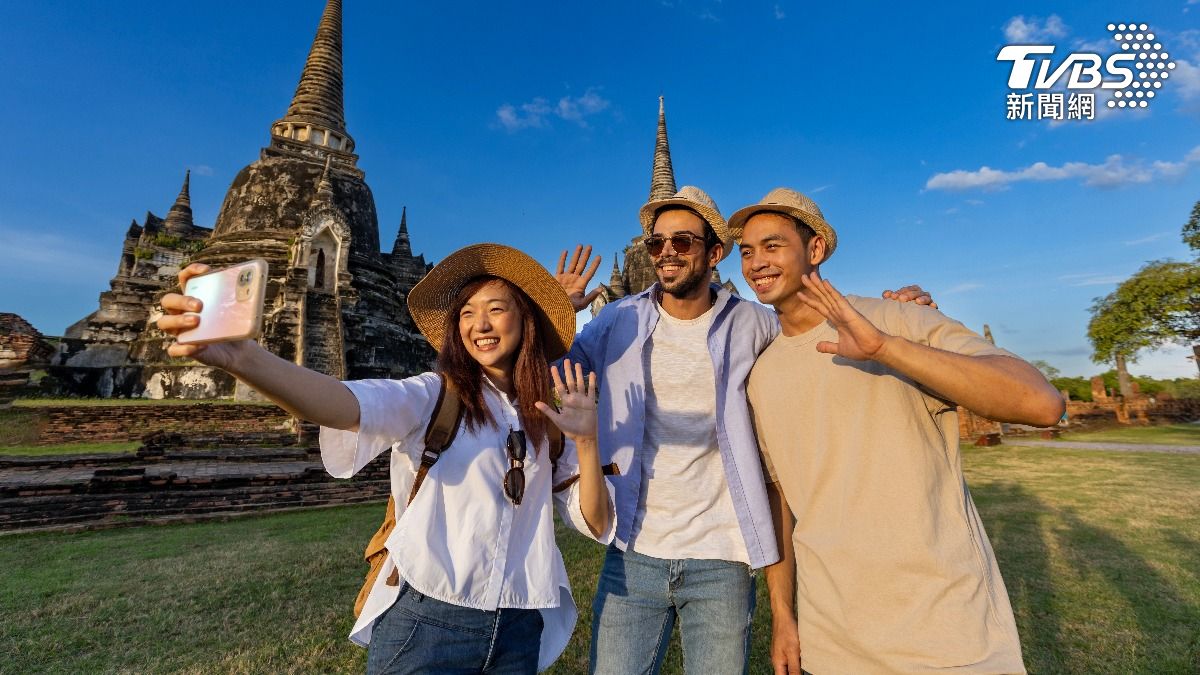 拖拉不守時!出國旅遊「犯1大忌」最煩人 網怒:把我當保母