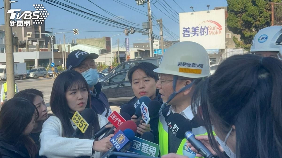 職安署副署長萬榮富前往現場勘查。（圖／TVBS）