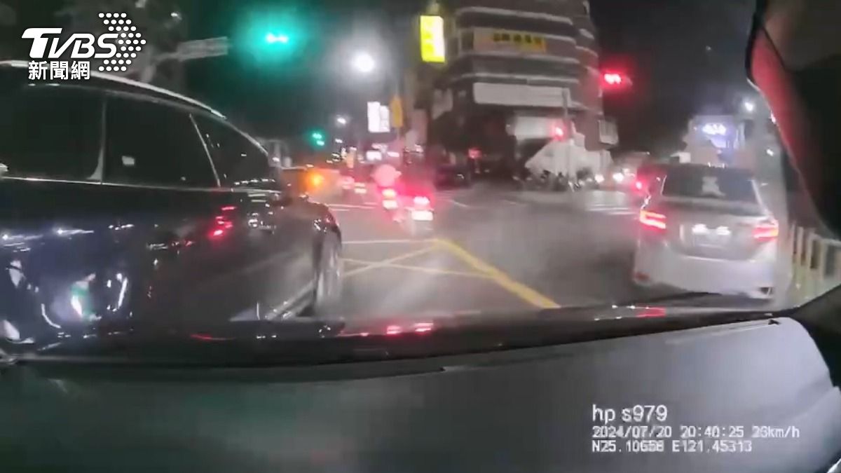 這不算車禍?硬切碰撞 駕駛控「事故變逼車」保險不賠