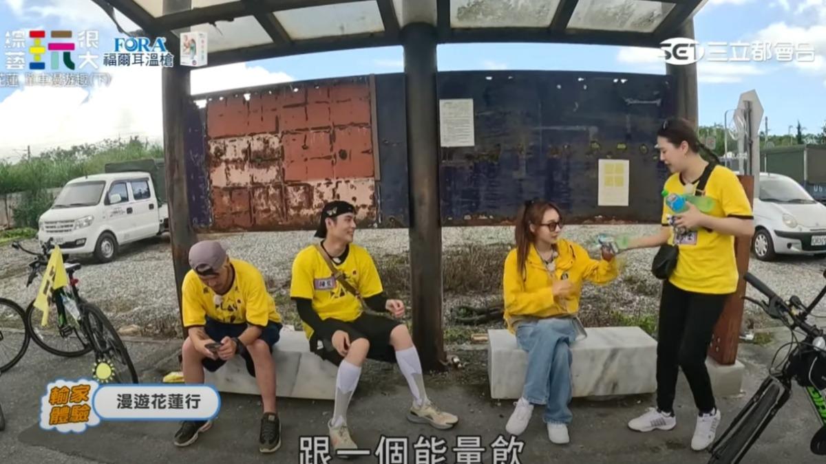 林襄同框黃小柔拿飲料「沒說謝謝」! 畫面、表情全被還原