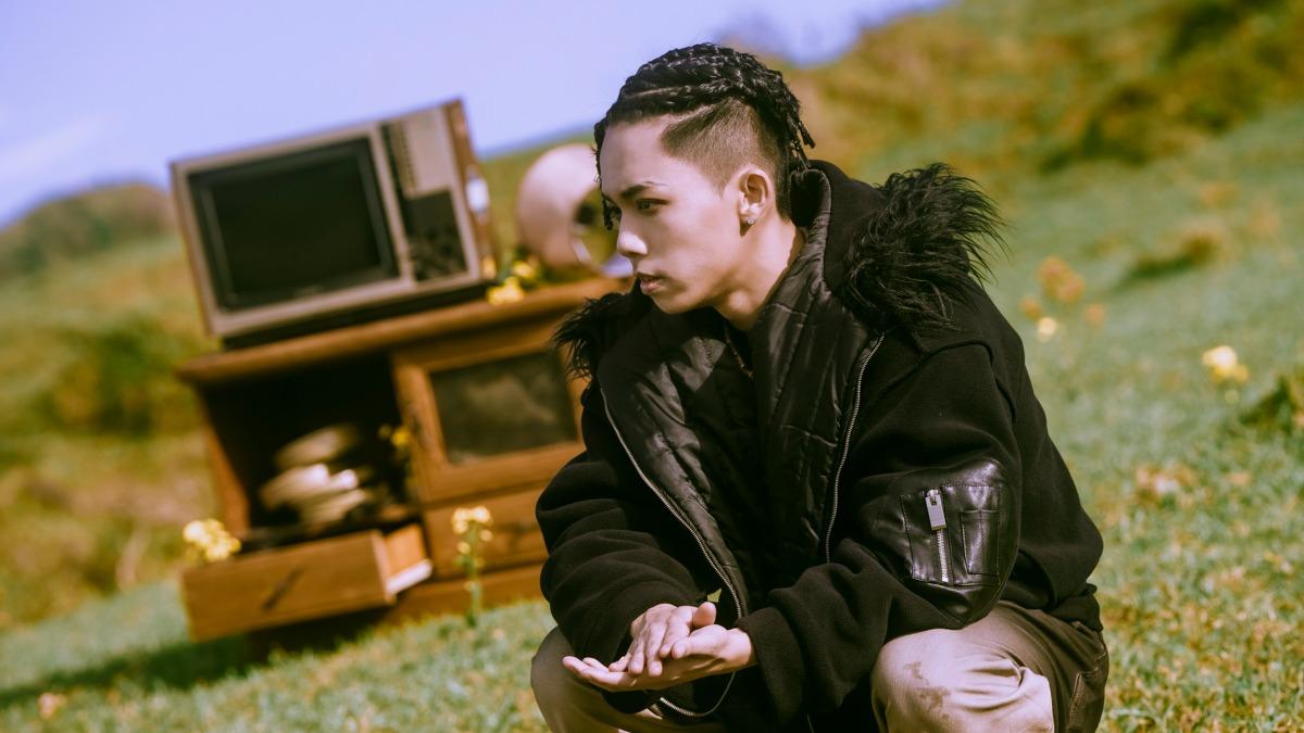 鮮肉男歌手好衰!登陽明山車子拋錨 深夜狂奔凍壞嘴唇發青