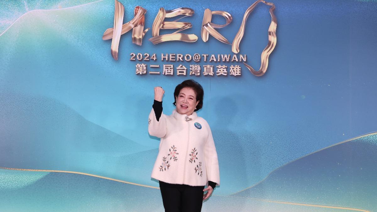 陳淑芳擔任「第二屆台灣真英雄頒獎典禮」頒獎人之一。（圖／三立提供）