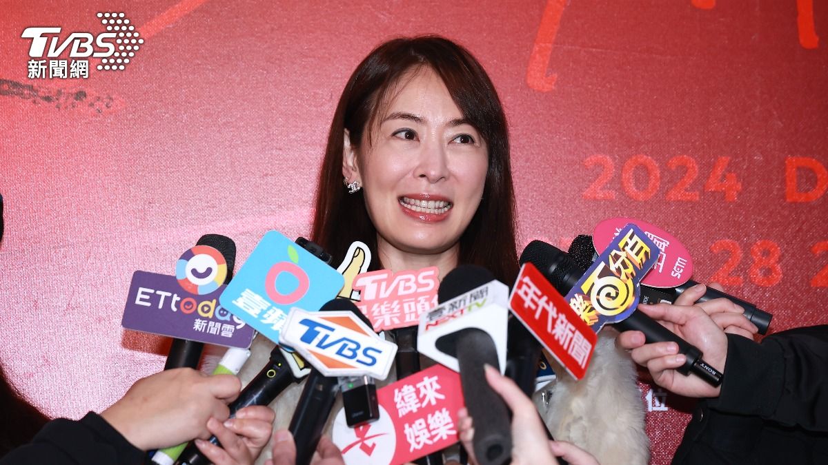 賈永婕明要去立法院備詢，擔心看完演唱會後燒聲。（圖／黃城碩攝）