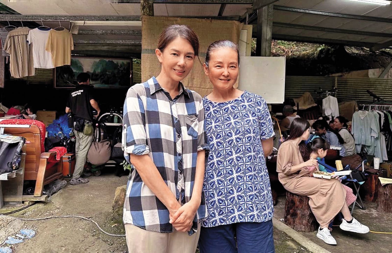 林美貞（左）前陣子和王淑娟（右）在台東演出大愛劇《生命的麥田》。（圖／翻攝自林美貞臉書）