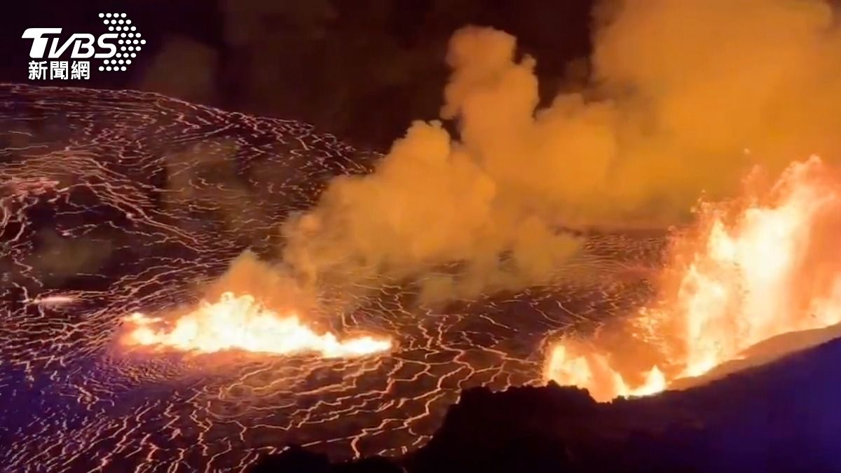 夏威夷基拉韋亞火山又噴發!濃煙直竄天際、岩漿噴飛80公尺高