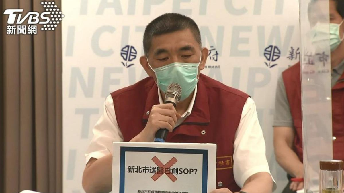 剛回歸新北市府!前消防局長黃德清今晨自家摔倒 骨折送醫