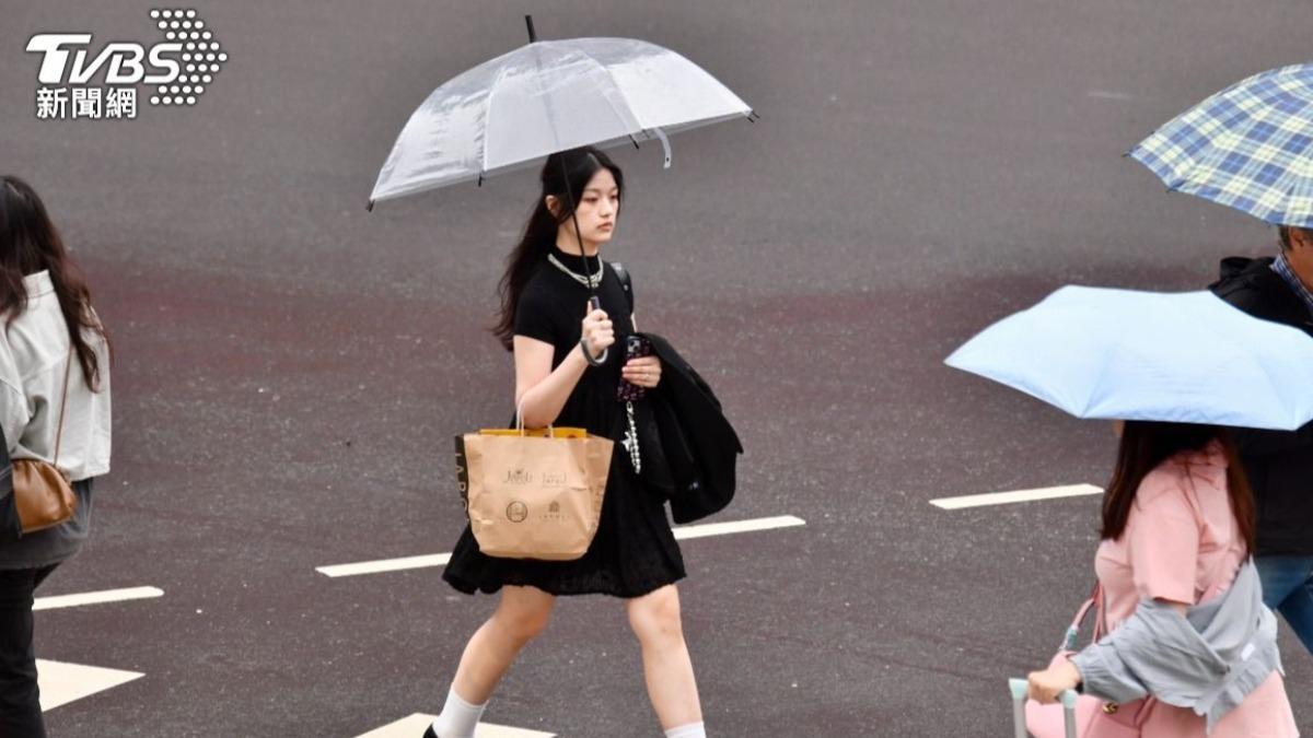 天氣/下班注意!南方水氣「3縣市大雨特報」 晚起水氣減少
