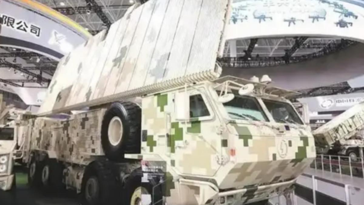 中國首曝微波武器「颶風3000」 號稱可瞬間烤焦3公里外無人機群