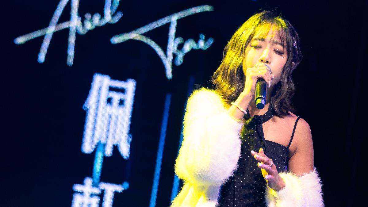 學霸女星做乳房超音波「正要脫衣服」 突被認出要求做這事尷尬