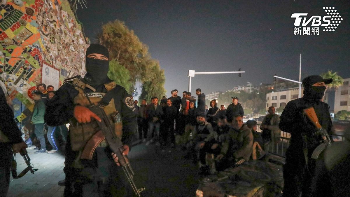 敘利亞新政權遭阿塞德殘黨襲擊 14名警察死亡10人受傷