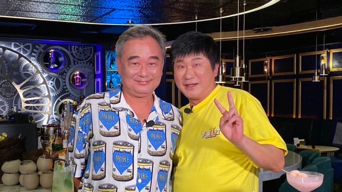 陳昇和胡瓜同台暢聊。(圖/下面一位提供)