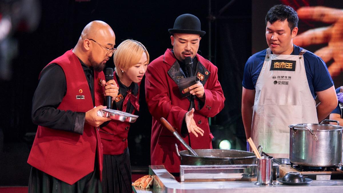 這集的美食讓主持人們都忍不住食指大動。（圖／緯來提供）