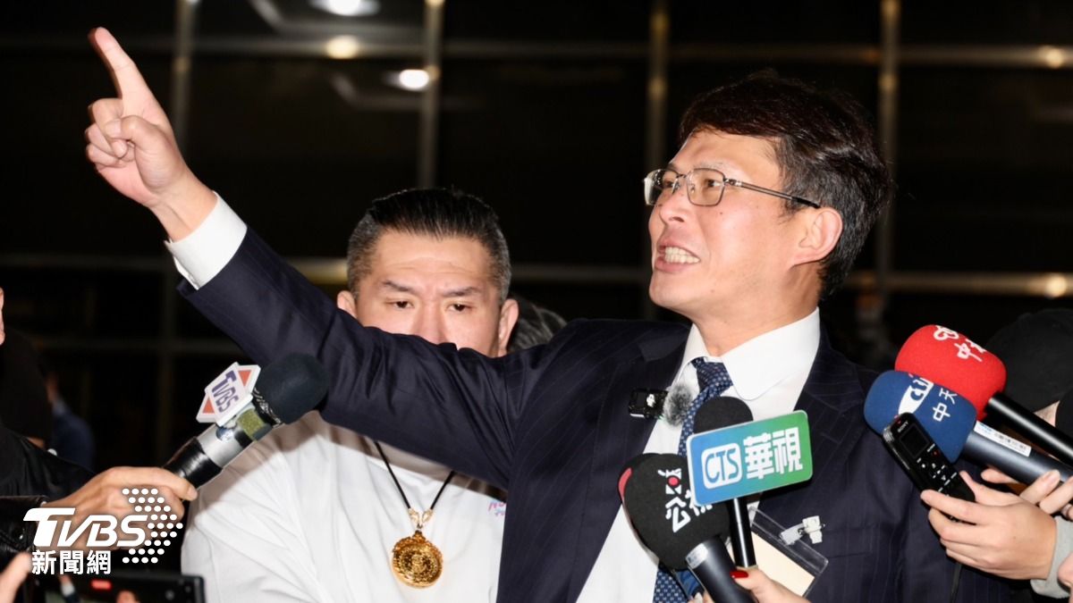 黃國昌斥北檢鋪2條路「逼柯文哲辭職」:民眾黨絕不屈服