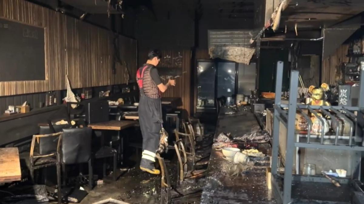 過年訂位快滿席！高雄居酒屋凌晨火警「裝潢全燻黑」　業者無奈