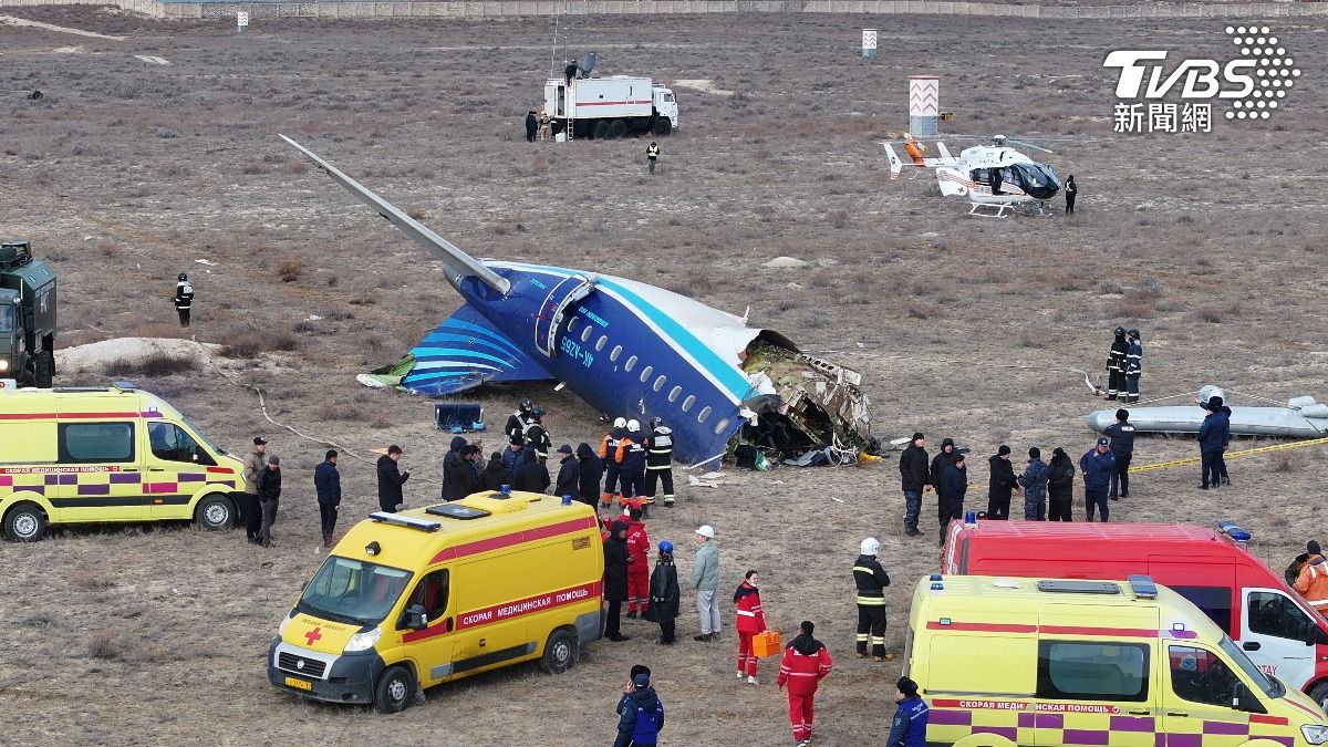 越來越多的跡象顯示飛機是遭俄羅斯防空系統攻擊，造成38人罹難、29人生還的悲劇。（圖／達志影像路透社）