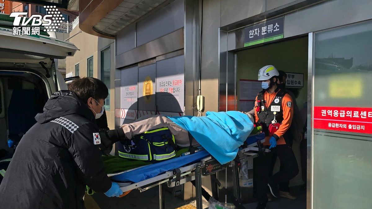 韓濟州航空已62死 倖存空服員抵醫院驚醒:我怎麼在這