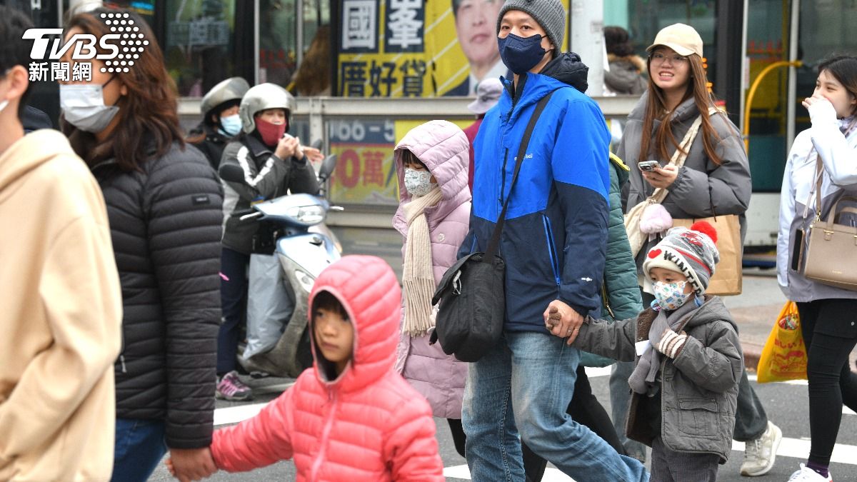 天氣/跨年夜「最強冷氣團襲台」!各地濕涼 煙火恐遇雨攪局