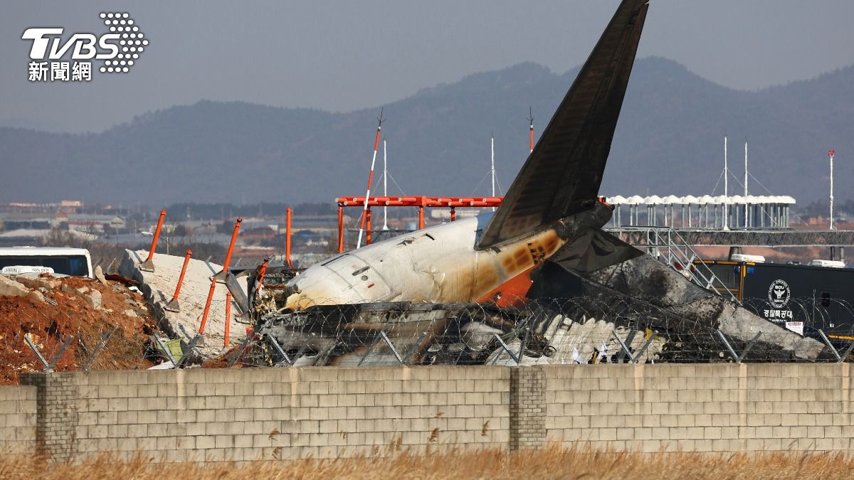 南韓濟州航空29日發生墜機事故。（圖／達志影像美聯社）