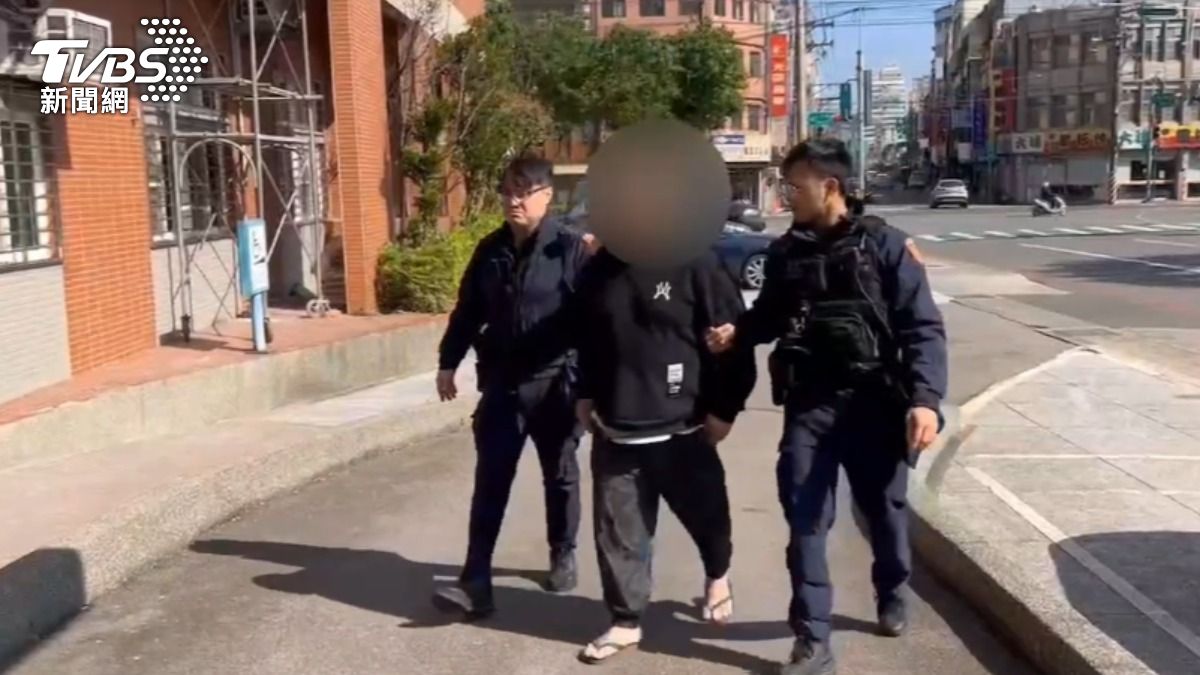 桃園該名駕駛到案稱心情差才犯案。（圖／TVBS）
