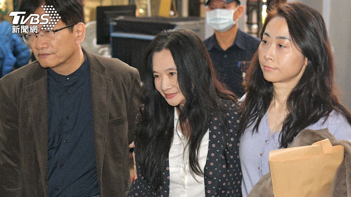 交保才知有第二本護照！北檢轟應曉薇「品性有問題」　律師回應了