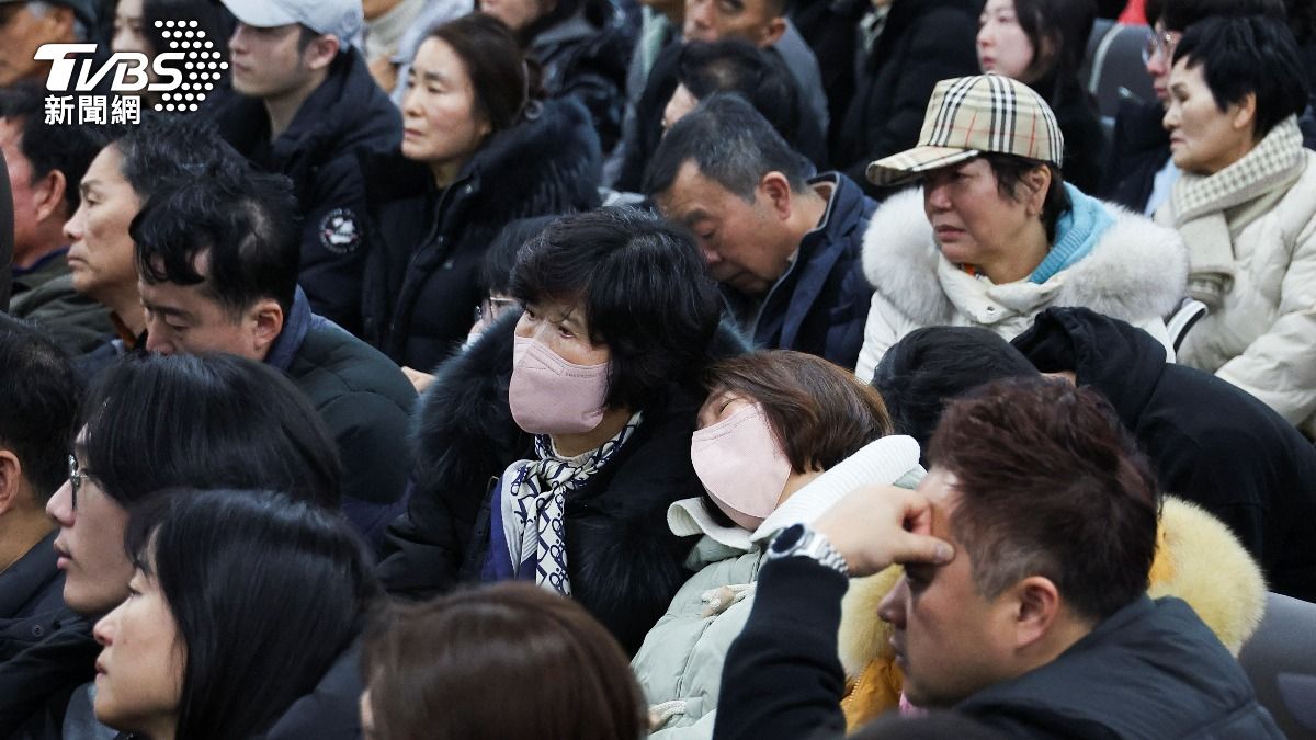 濟州航空爆炸!22歲泰國女大生「飛韓探親」 母接機聞噩耗淚崩
