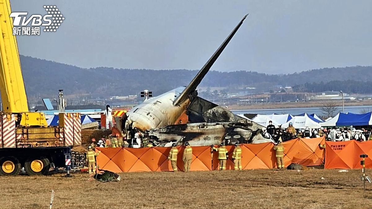 濟州航空失事現場。(圖/達志影像美聯社)