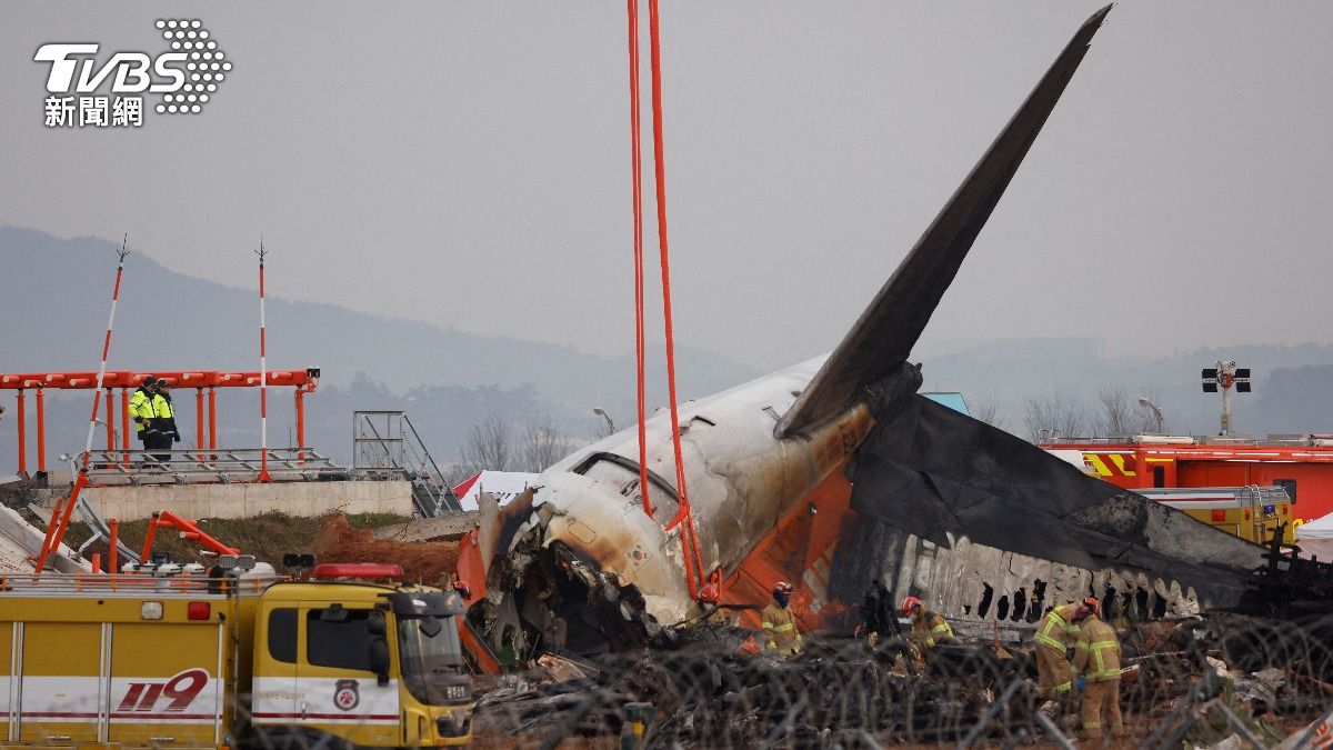 濟州航空僅2人倖存!專家曝「6大失事前兆」 黃金90秒最關鍵