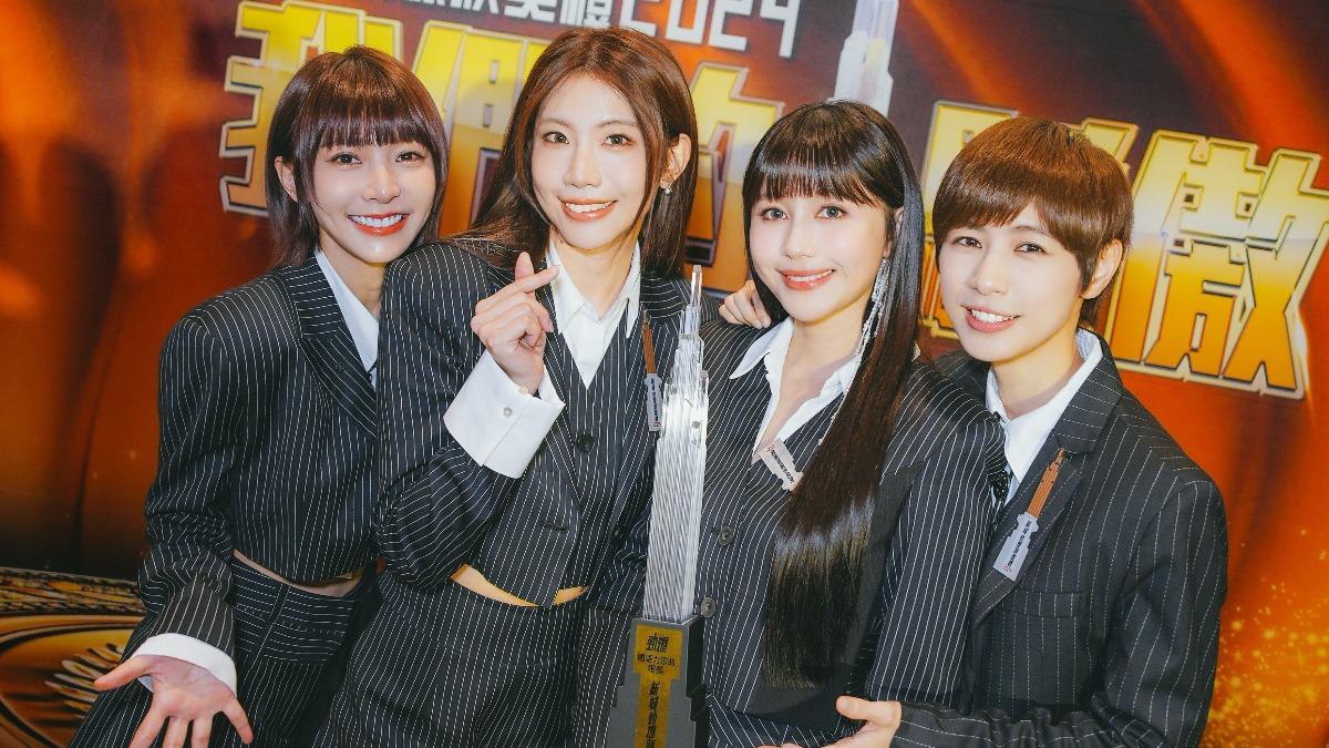 暴雷了!五月天「元旦嘉賓」意外曝光 24小時內連三場超猛