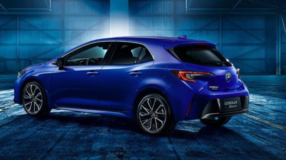 日本Toyota Corolla Sport目前以2.0自然進氣汽油引擎、1.8 Hybrid兩個動力,前者就是台灣也有進口導入的規格。(圖/Toyota)