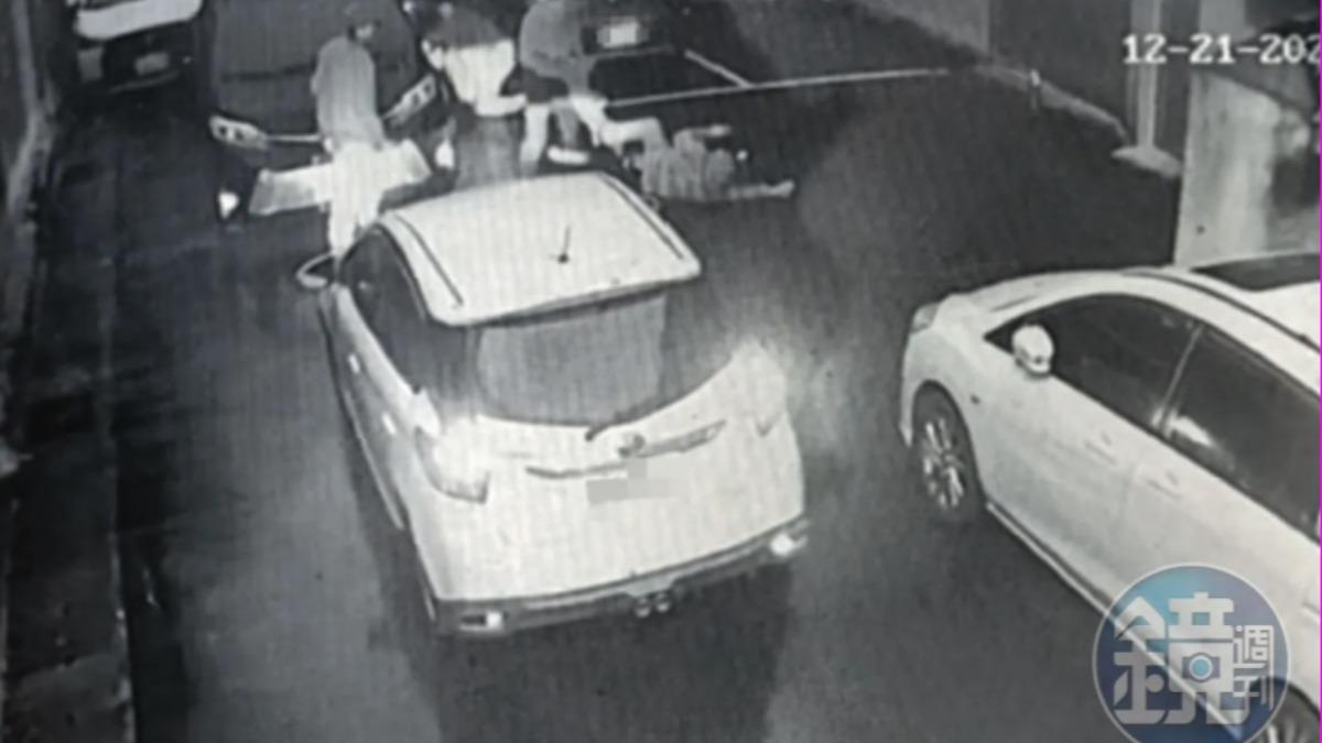 【關中鴨霸惡鄰】放任司機毆鄰、積欠管理費 關中夫妻遭爆惡鄰行徑