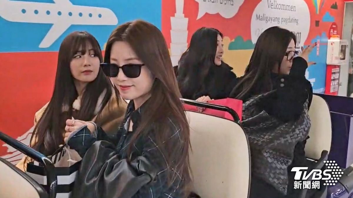 Apink看到關內有粉絲相當驚喜,也熱情回應。(圖/TVBS)