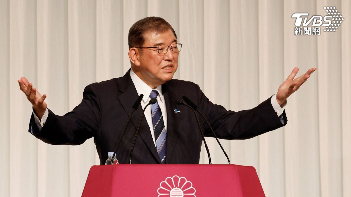 發10萬禮券慶當選 日相自挖獻金風暴大坑