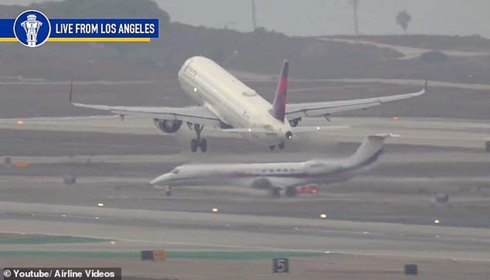 驚悚影片曝光！達美航空起飛險撞私人包機　塔台狂喊「停停停」