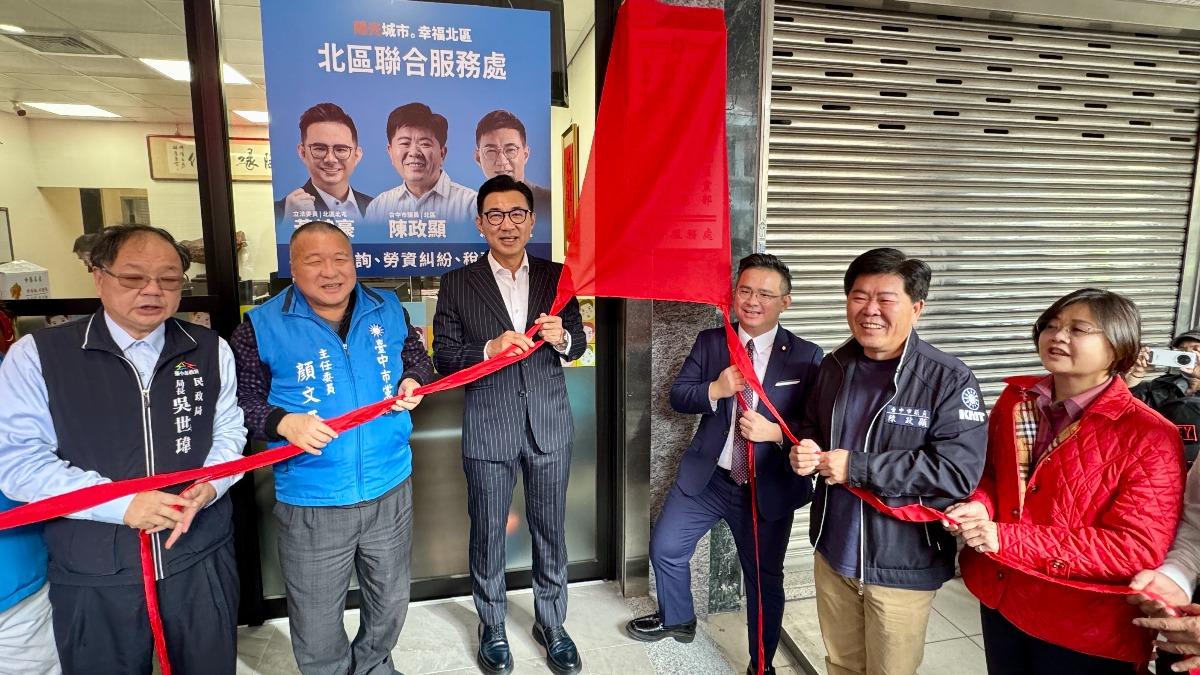 江啟臣已展開動作,跟市區內議員成立聯合服務處。(圖/江啟臣提供)