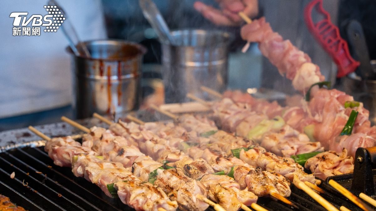 不是臭豆腐!台人必吃夜市美食是「它」:品項豐富、碳烤味超誘人