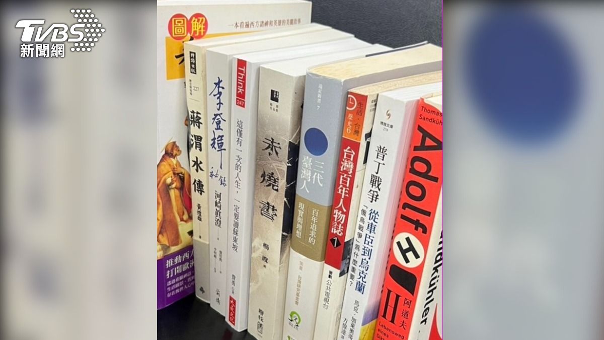 柯文哲羈押期間勤閱讀,書單曝光。(圖/TVBS)