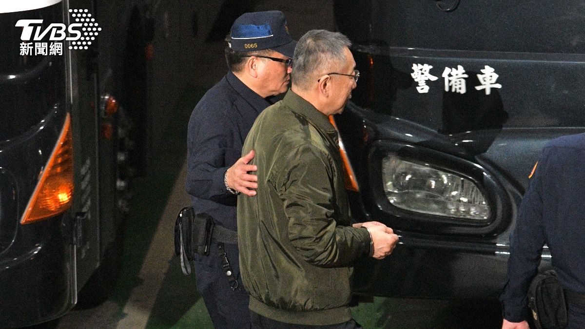 柯文哲遭羈押再回到土城看守所。（圖／胡瑞麒攝）