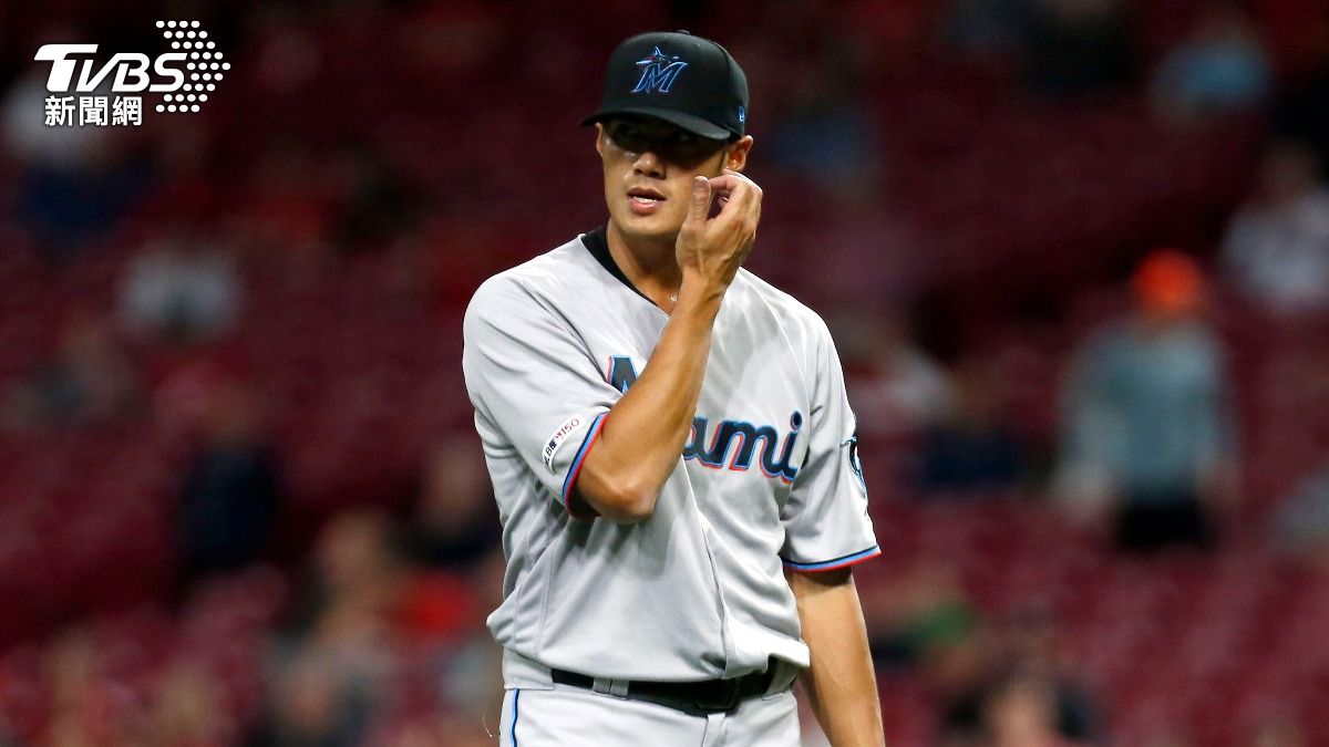 《Fansided》將陳偉殷選為馬林魚史上最糟糕的合約。(圖/達志影像路透社)