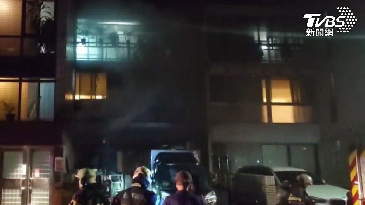 睡夢中驚醒！北市廣告公司辦公室凌晨竄火煙　29男女急疏散