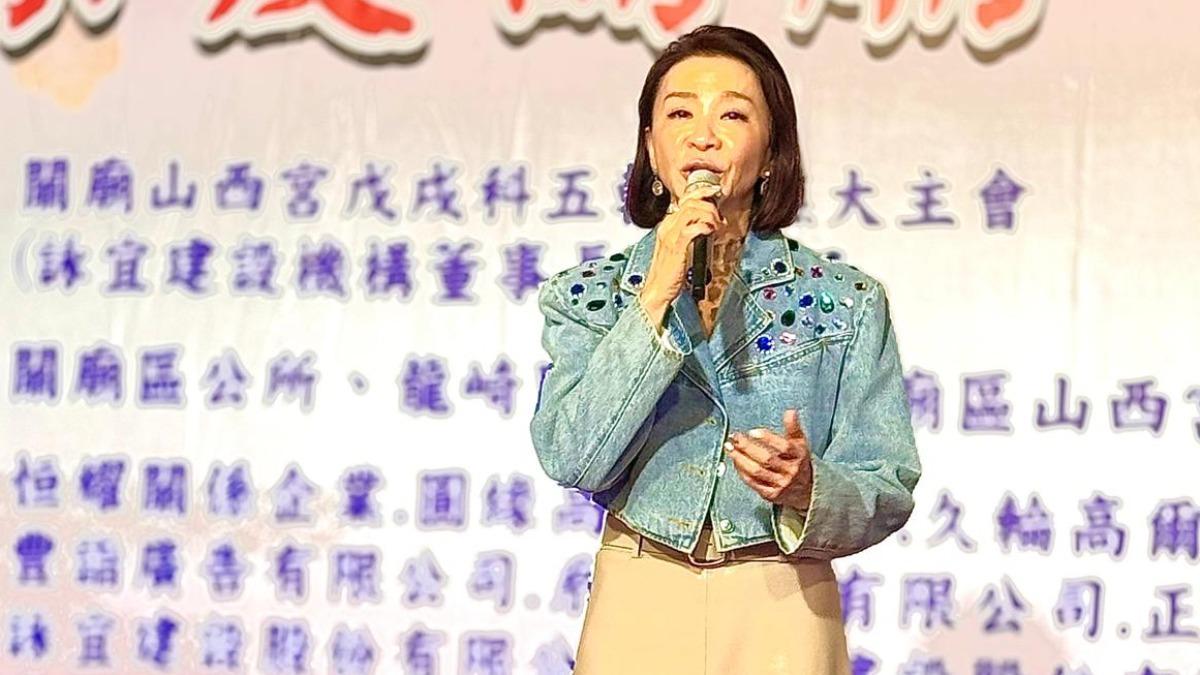 玉女歌手現蹤台南!包偉銘夫妻力邀送暖 61歲驚人現況公開