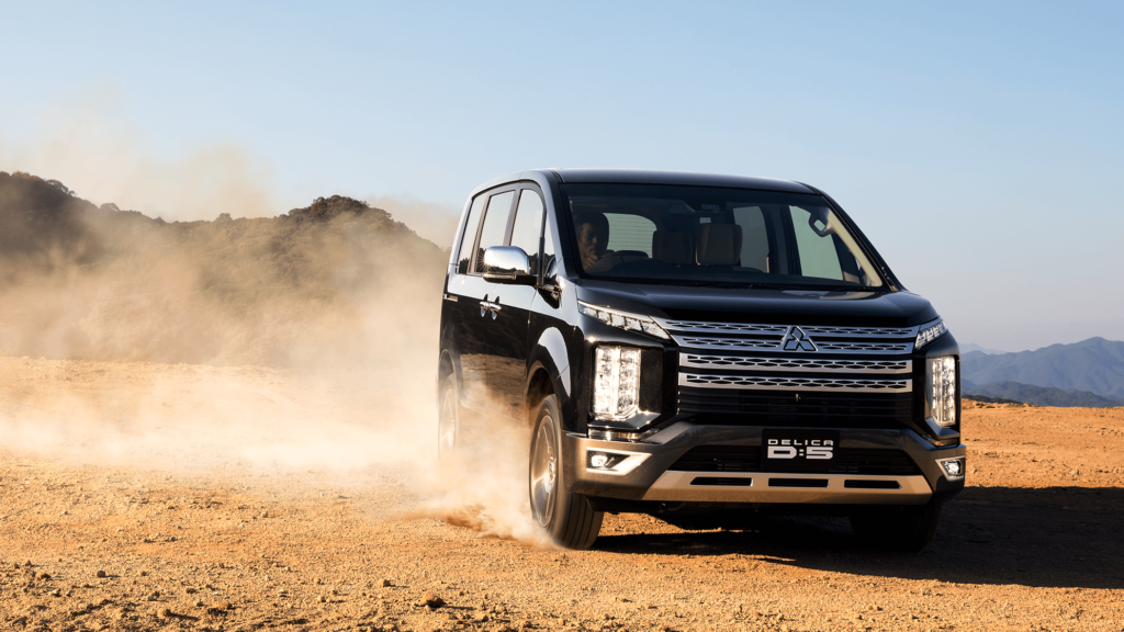 Mitsubishi Delica D:5，成為榜單上唯一一款非油電車型，其搭載2.2升柴油渦輪引擎，輸出145匹馬力、38.7公斤米扭力。（圖／三菱提供）